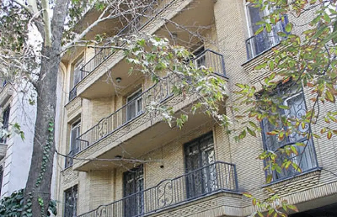 کلنگی ۲۳۵متر _اقدسیه_مناسب سازنده