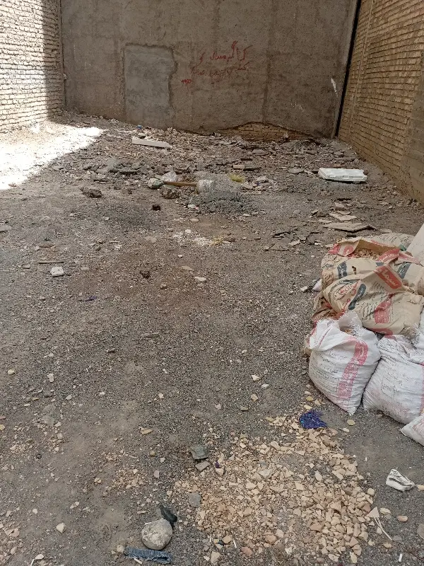 زمین با پروانه آماده ساخت