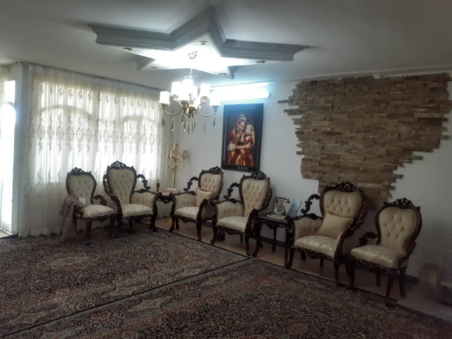 آپارتمان خیابان سعدی