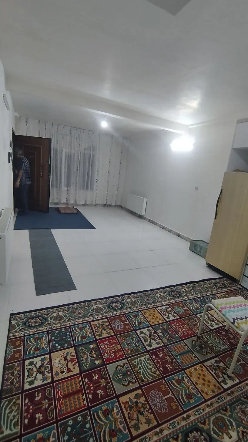 85متر دو خواب طبقه همکف صفر فقط ذوج