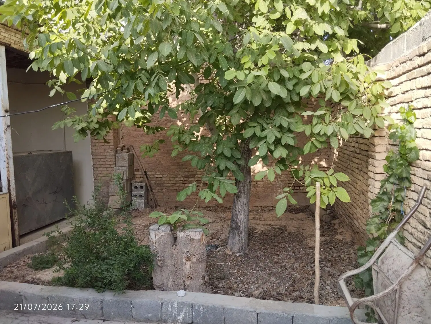 اجاره خانه قدیمی حیاژ دار ویلای 2خواب