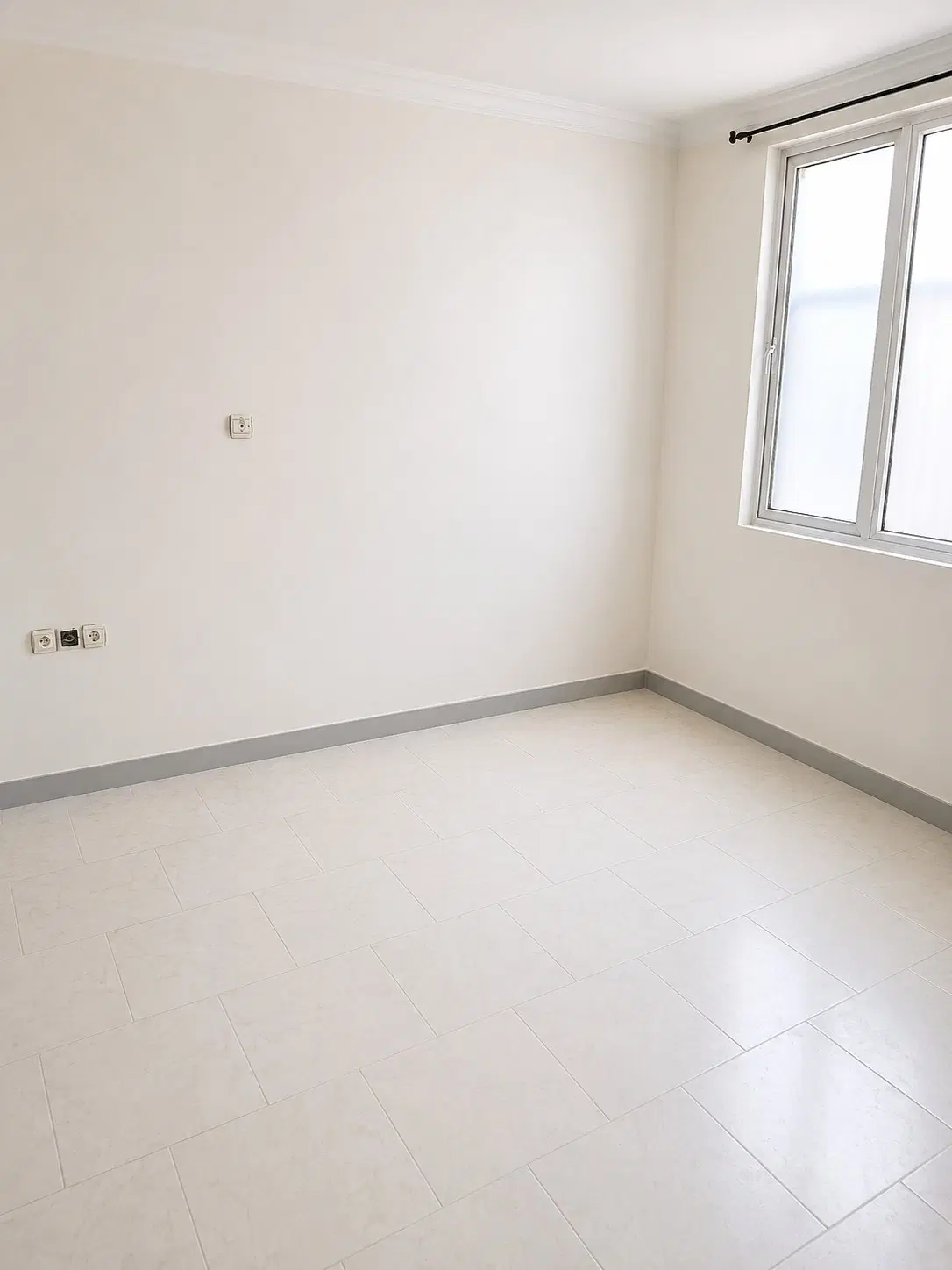 ۵۴متر تک واحدی پارکینگ با ظرفیت ۲ خودرو