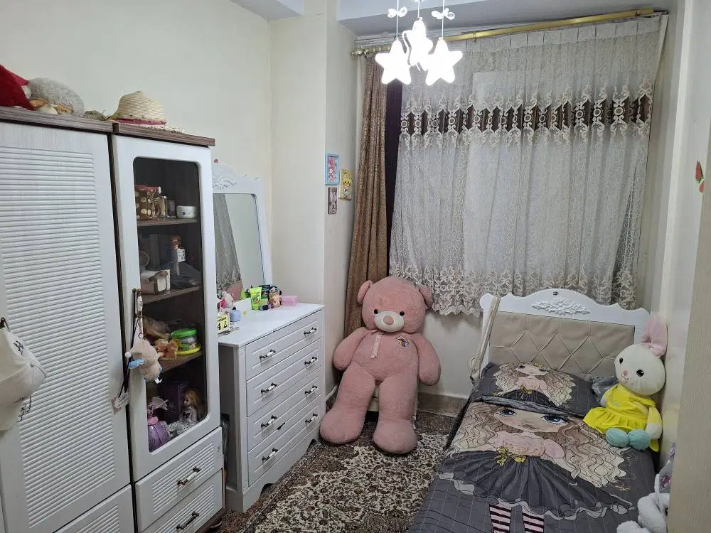 آپارتمان تک واحدی