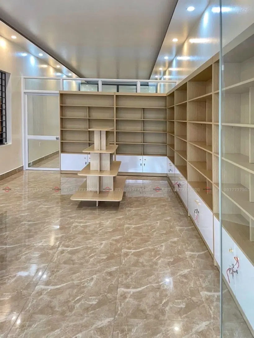 مغازه بر بعثت