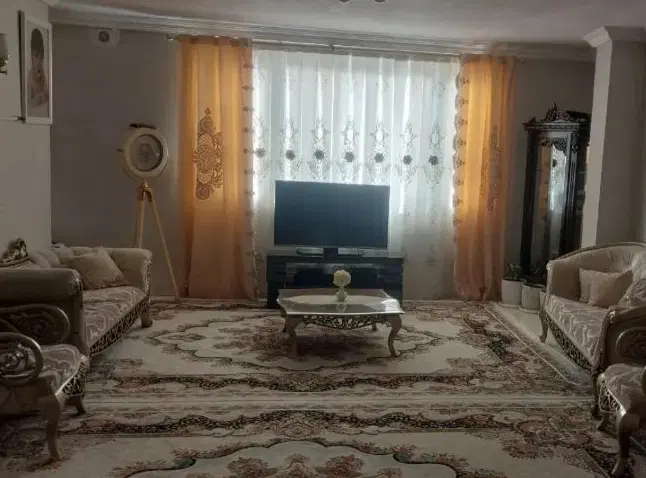 75متر_ تک واحدبا آسانسور باعدم خلاف( جنب بازاررضا)