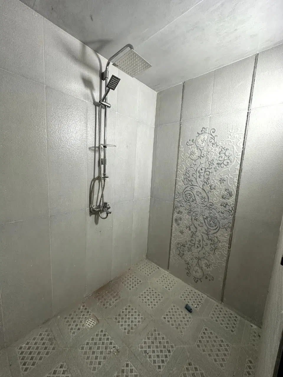 باغ ویلای زیردست مسکن‌مهر