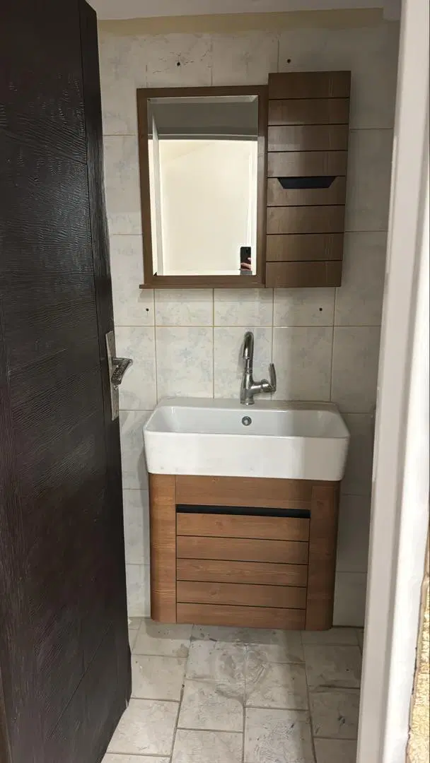 فروش آپارتمان سند دار ۹۰ متری اصلی شاهین ویلا