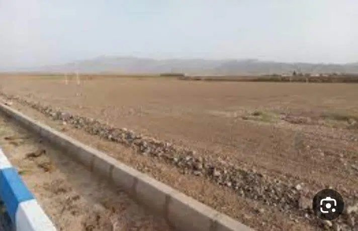 زمین 110 متری