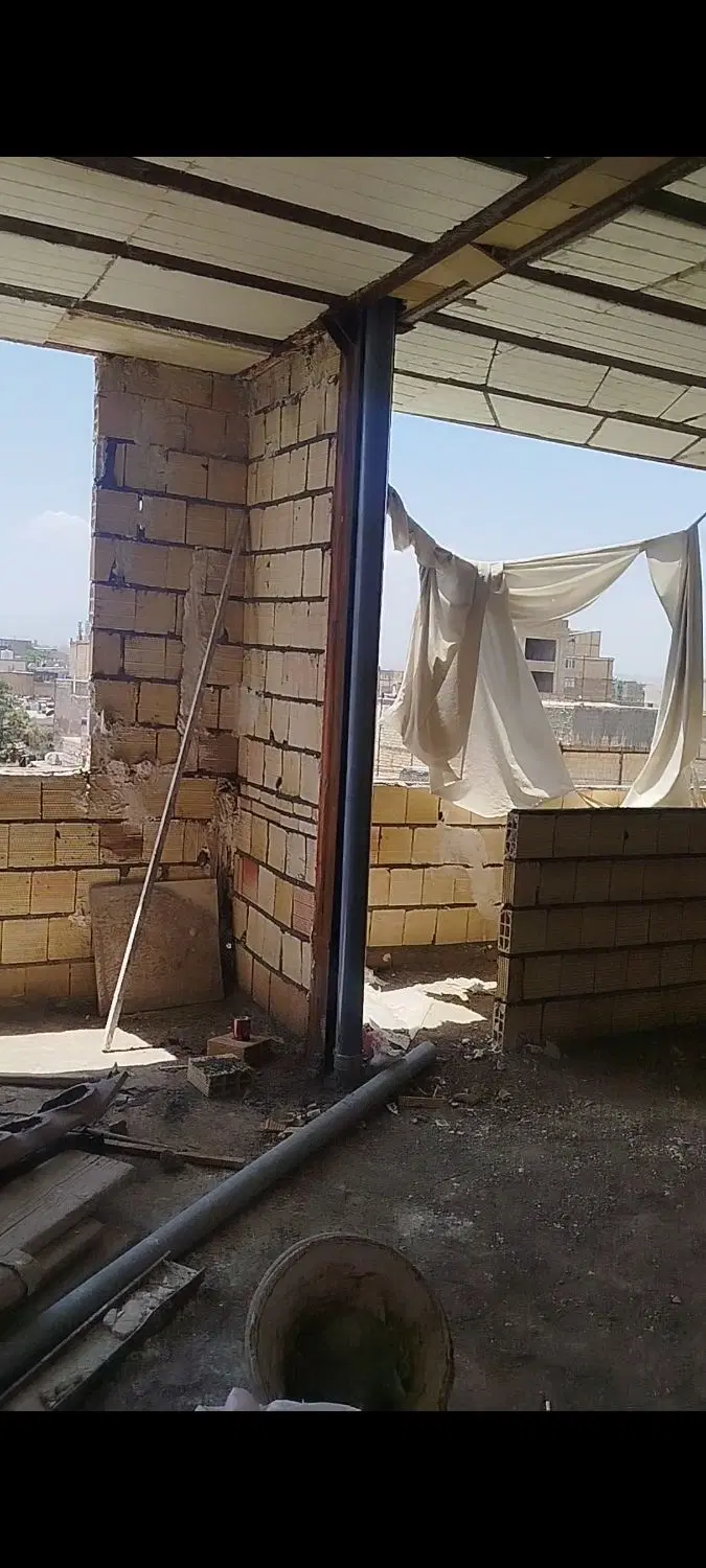 یک واحد آپارتمان نوساز شیک و شکاار