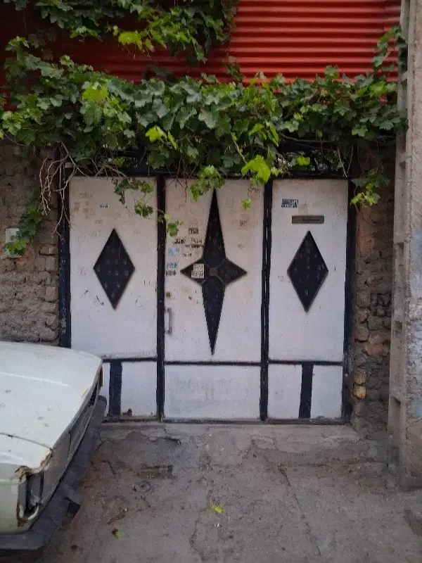 خانه ۹۰ متری با پارکنیگ راه جدا همکف