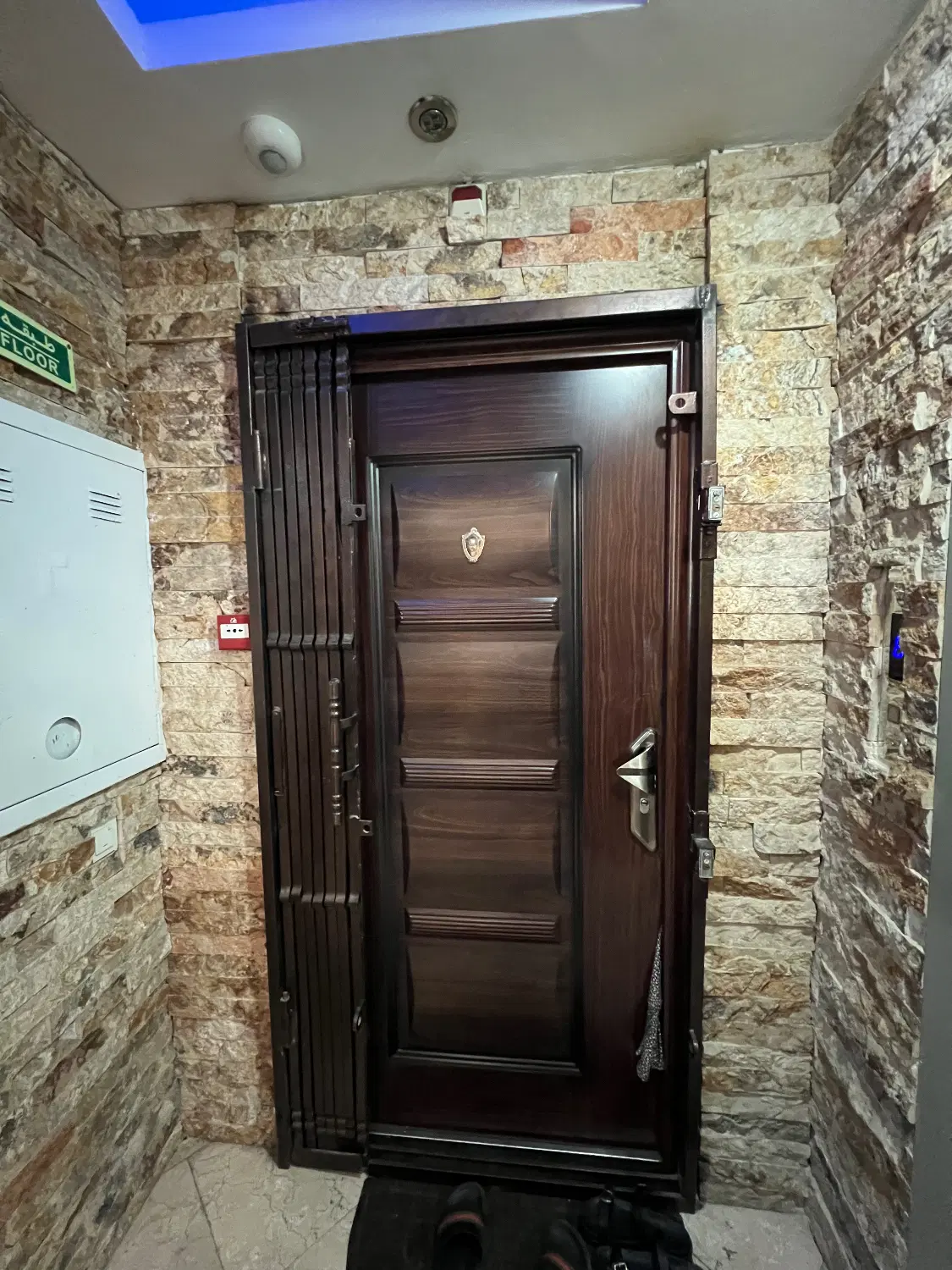 اپارتمان ۲ خواب_تسلیحات_۶۳ متر_رهن و اجاره