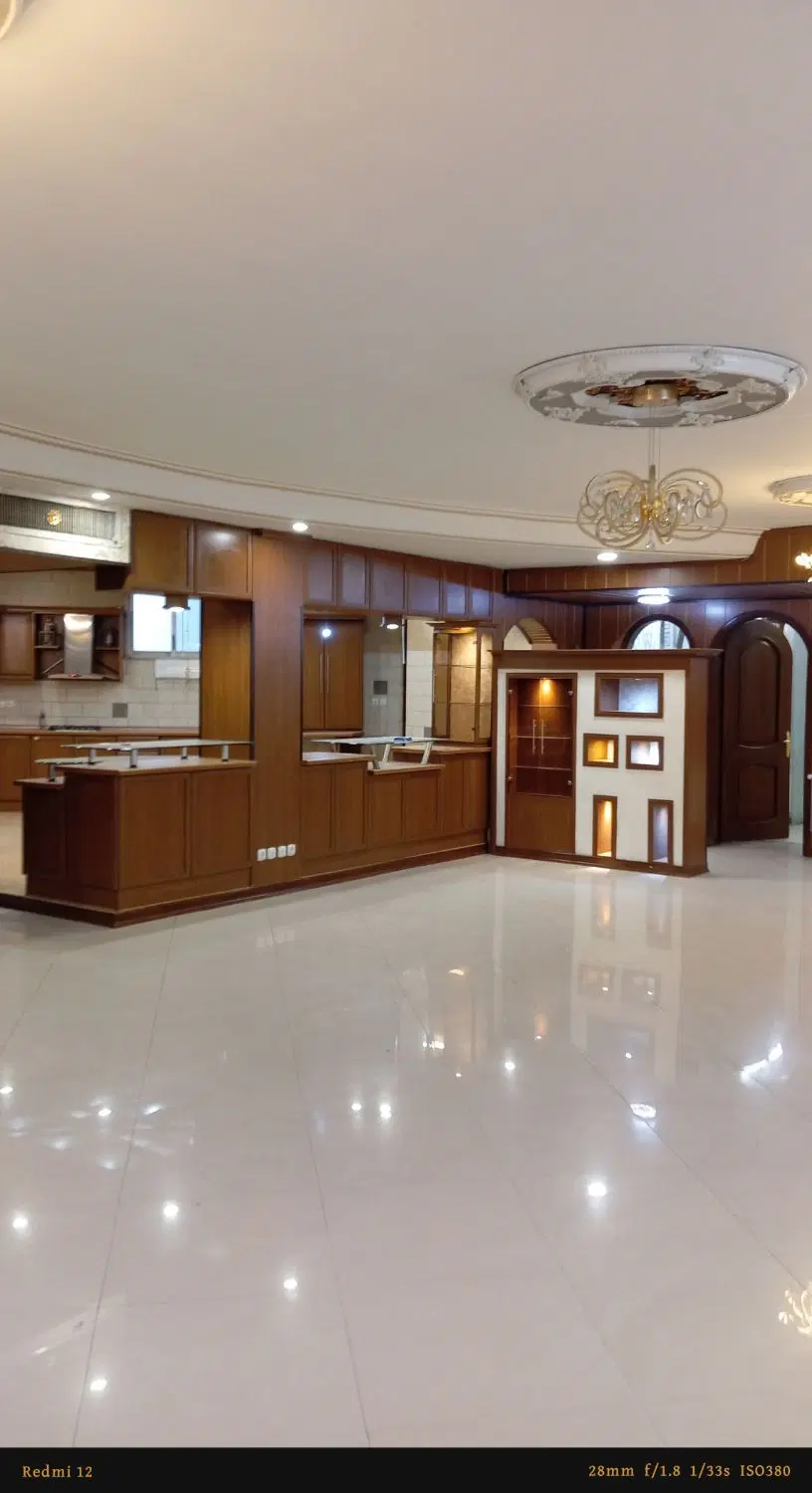 اجاره واحد 210 متری 3 خواب مشتاق
