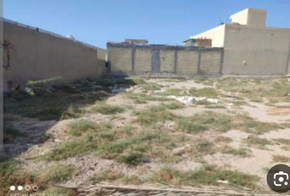 زمین فروشی