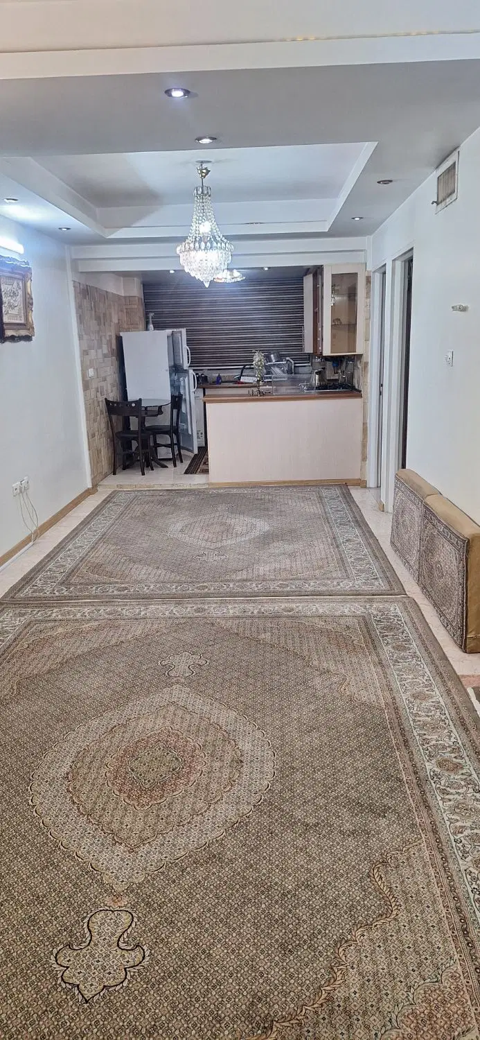 ۸۵ مترتکواحدی_فتحنایی_تهران نو_ دماوند