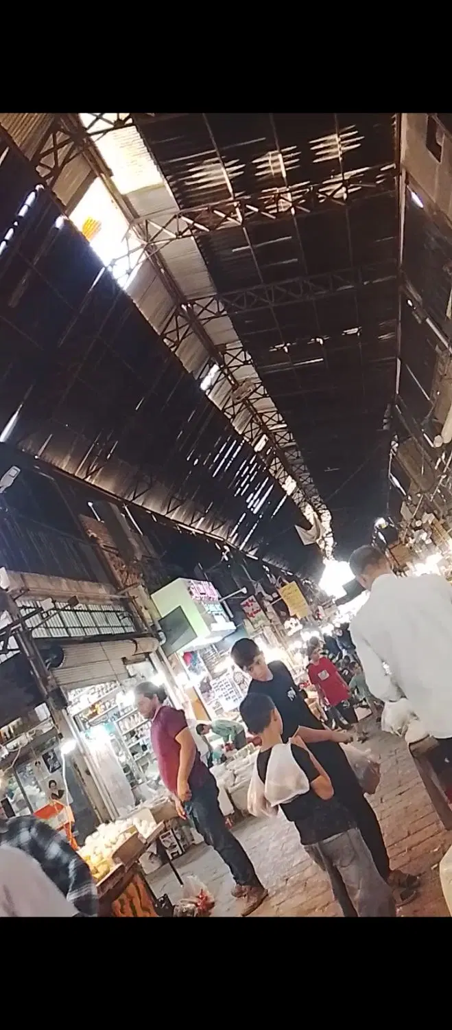 مغازه داخل علاف راسته