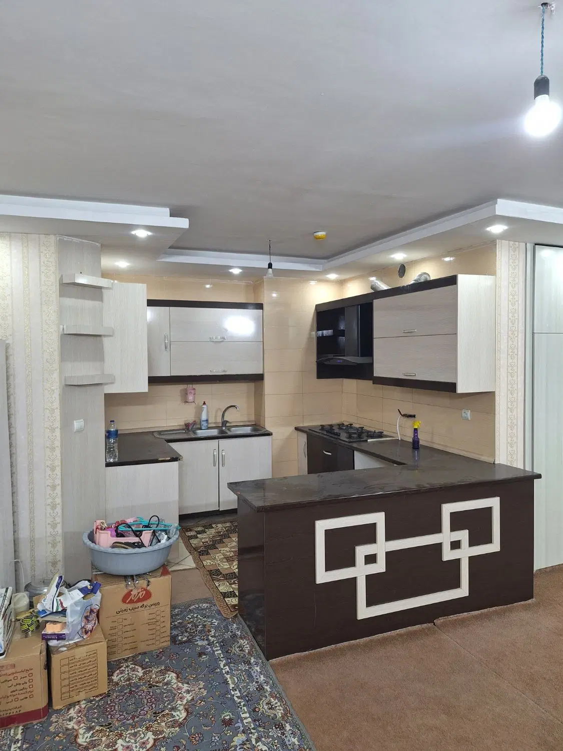 تیپcواحدکناراضافه ساخت شرکتی۹۵مترطبقه۴