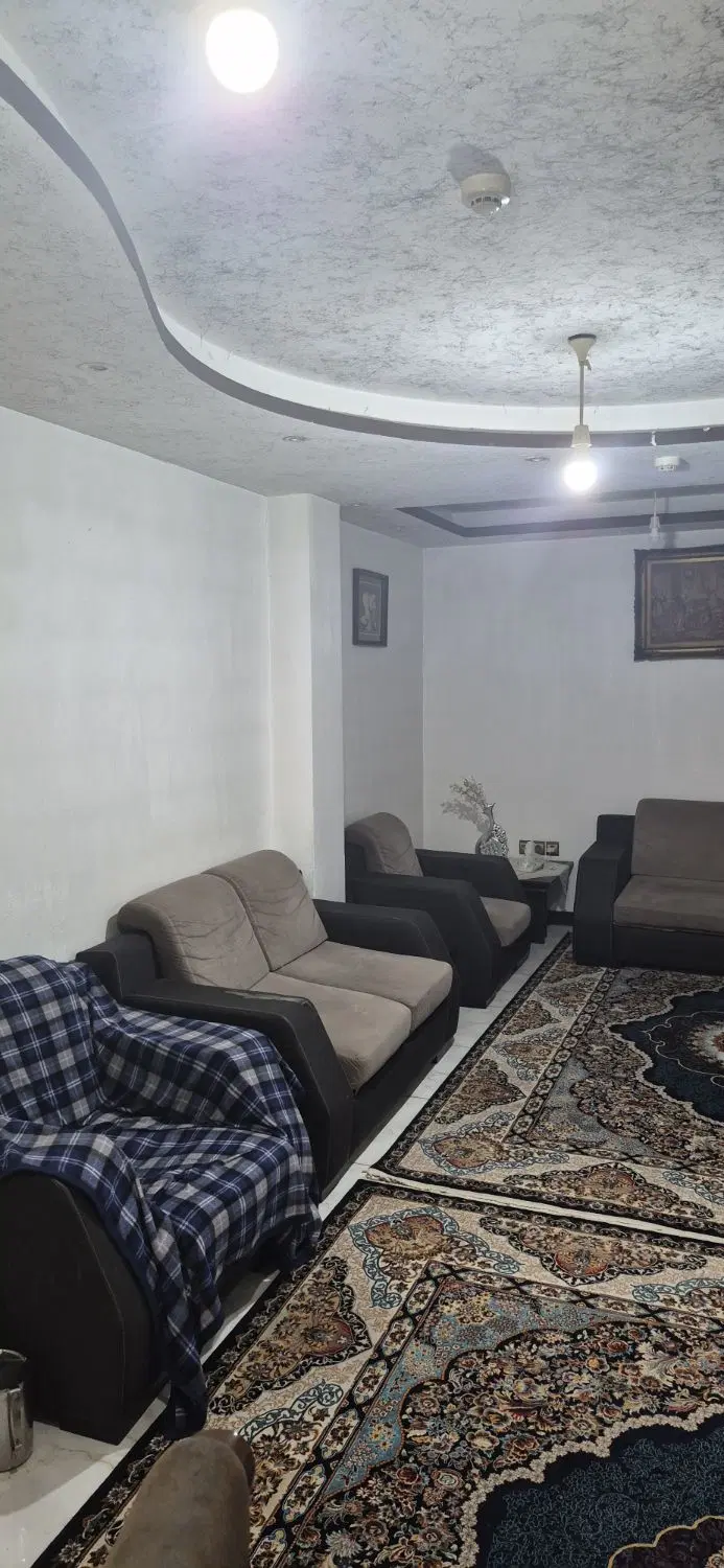 فروش تک واحده ۸۶ متری