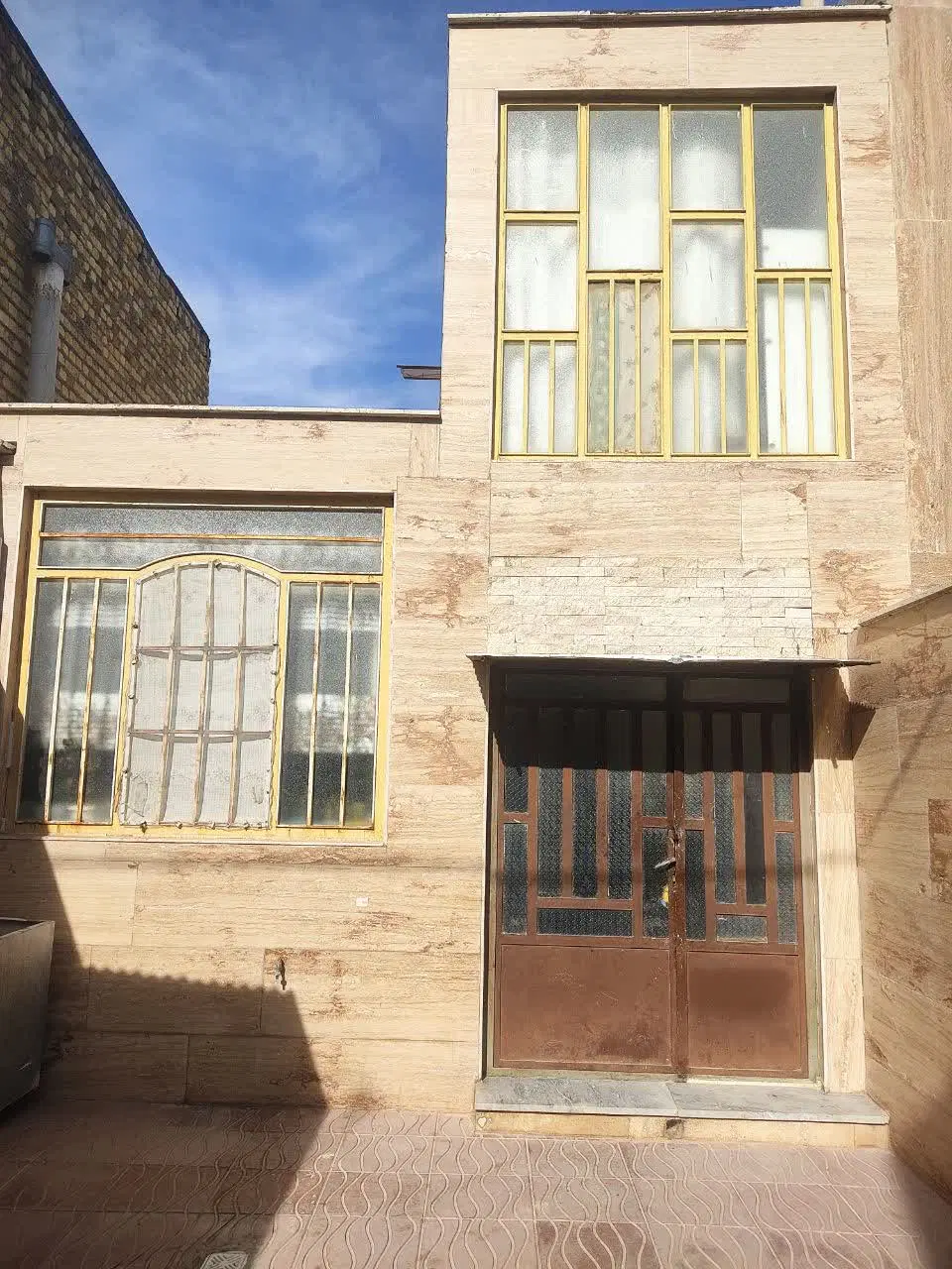 خانه110متری شمالی واقع درمرزیجران