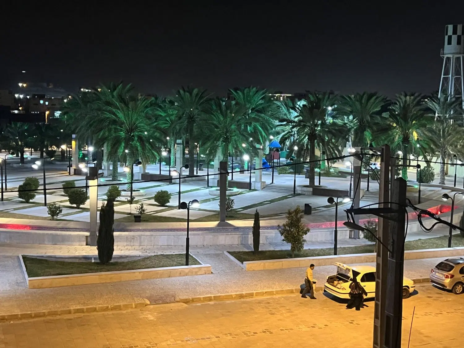 زمین باغ