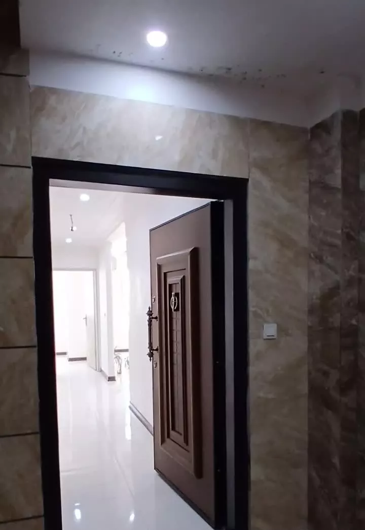 آپارتمان ۱۰۵_سندآماده_باغستان خادم آباد_دوخوابه