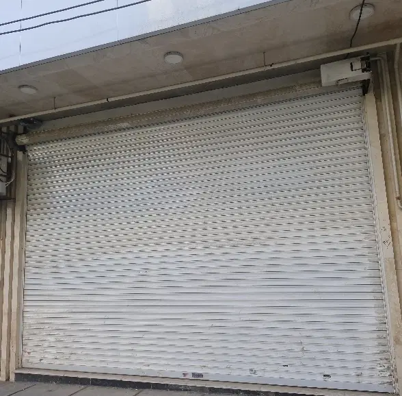 ۱۰۰ متر تجاری همکف اشتراکی جنوبی