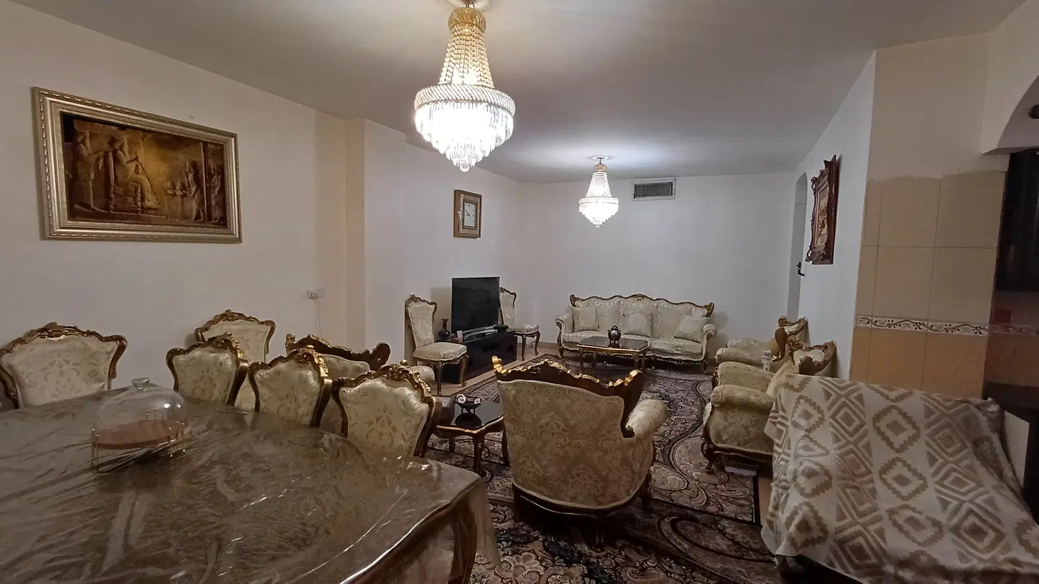 ۱۱۷ متر ۳خواب انتهای مصلی