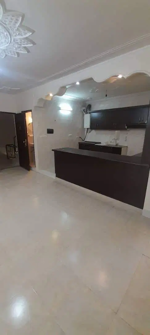 اجاره 80 متری2خواب روبروی فدک مال