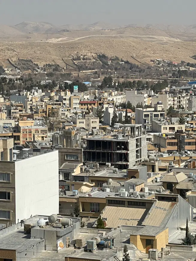 زمین ۳۰۰متری پروانه دار گلدشت حافظ(هاتف)