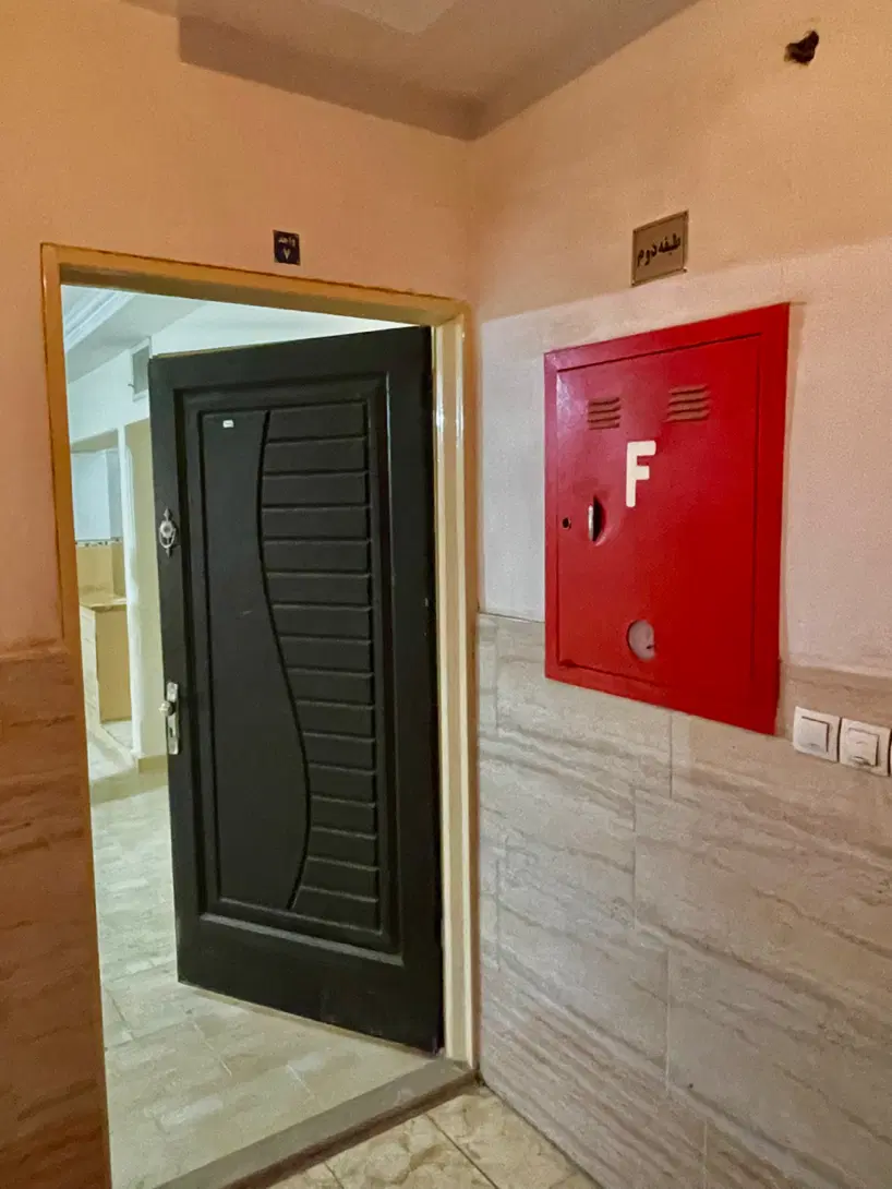 یه واحد اپارتمان درجه یک
