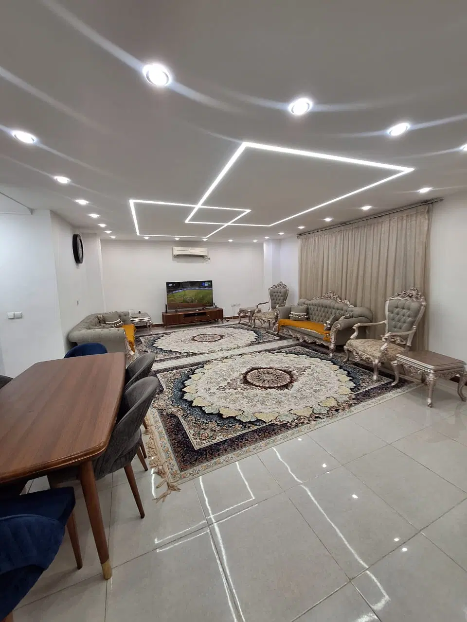 فروش آپارتمان یک خوابه 66متری چهاراه خانه نان