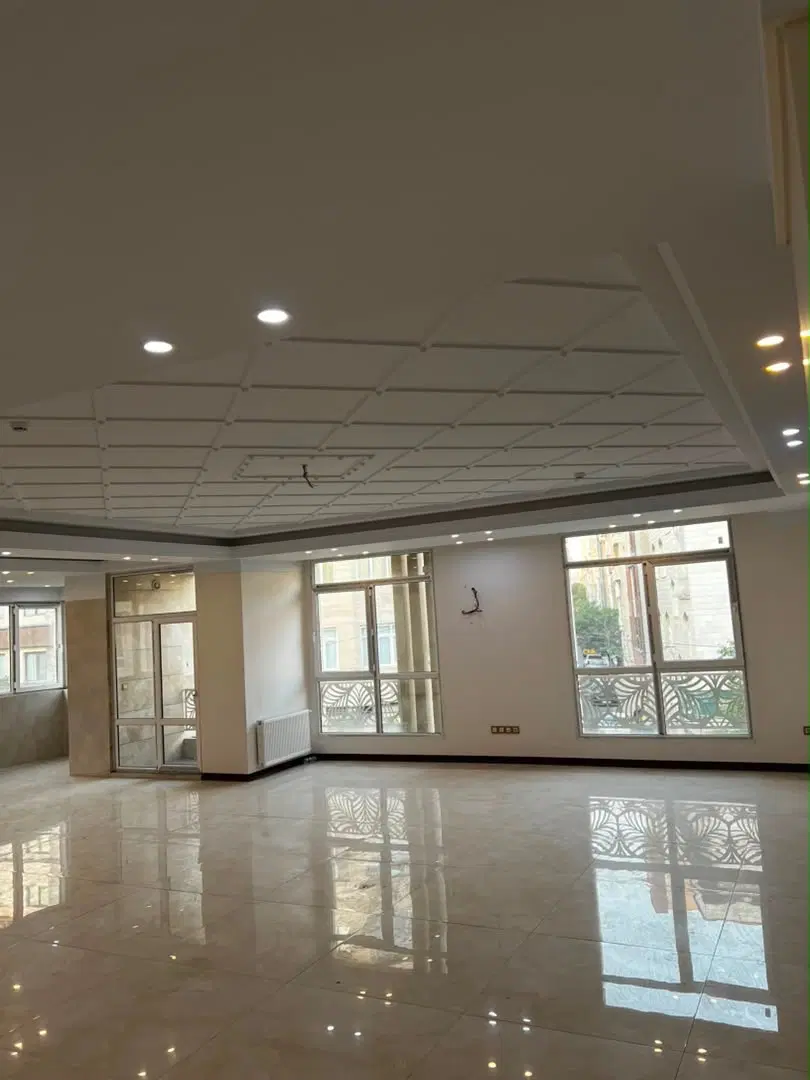 آپارتمان ۱۷۳ متری خیابان یکم نیروهوایی