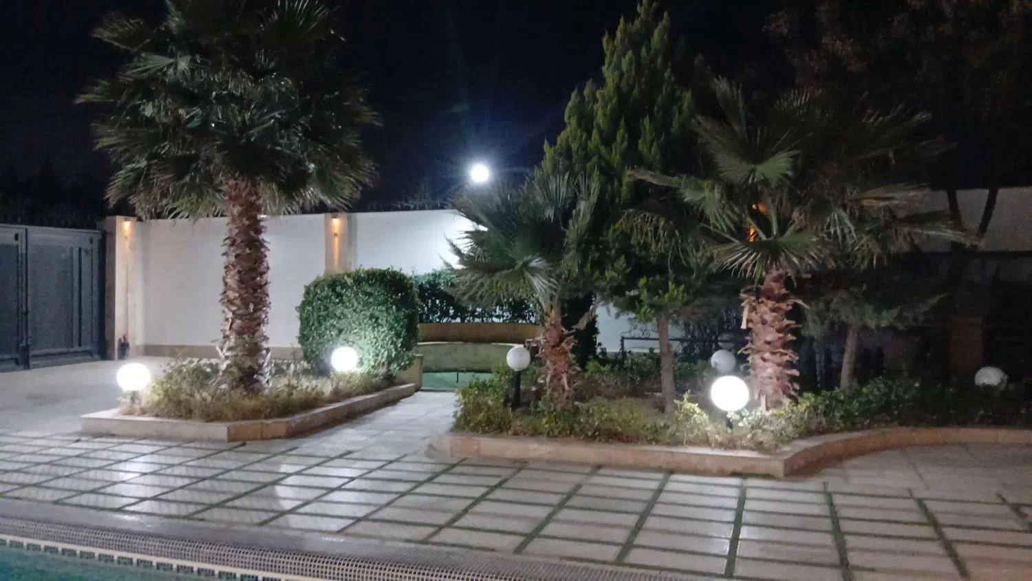 150 متر 3خوابه سعادت اباد کوی فراز