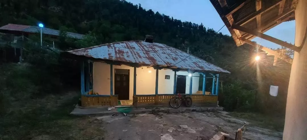 فروش ۱۴۵۰ متر زمین ۲ باب ویلای کوهستانی