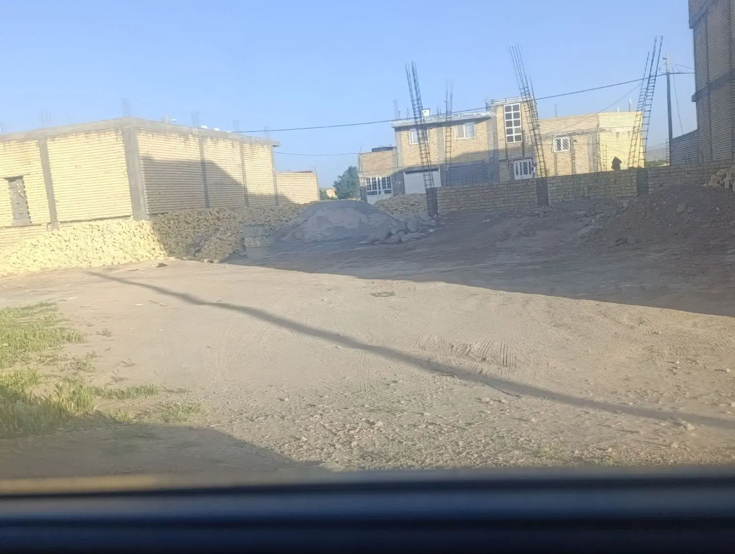 زمین ۲۰۰ متری مسکونی