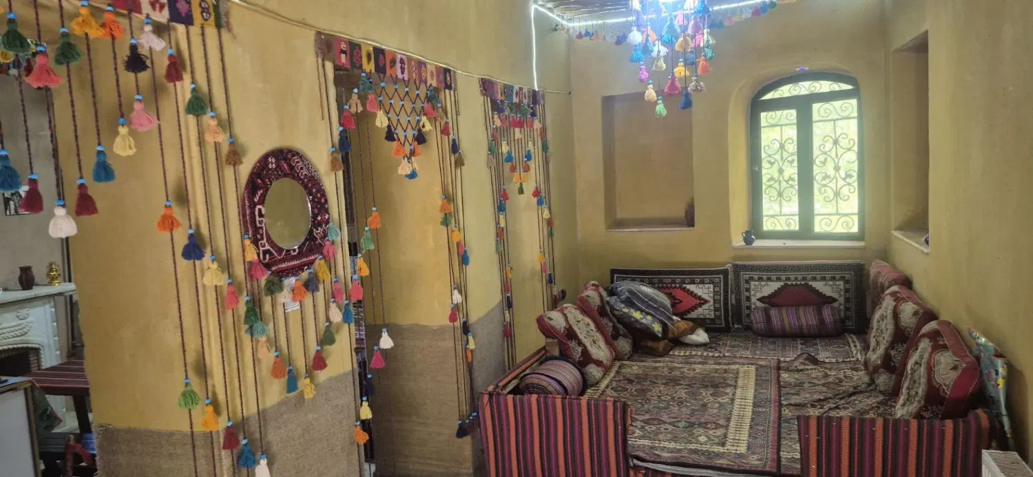 کافه رستوران ترنج