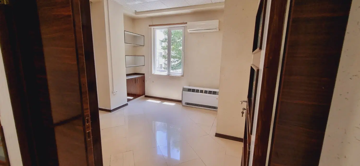 اجاره واحد اداری ۶۱ متری