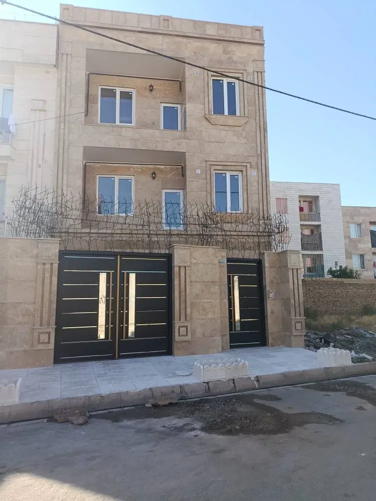 فروش ساختمان تازه ساخت در محمود آباد نمونه