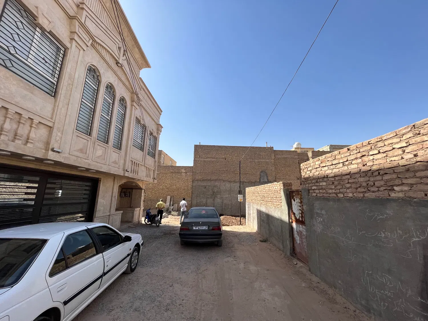 ۳۲۲ متر زمین خیابان مطهری
