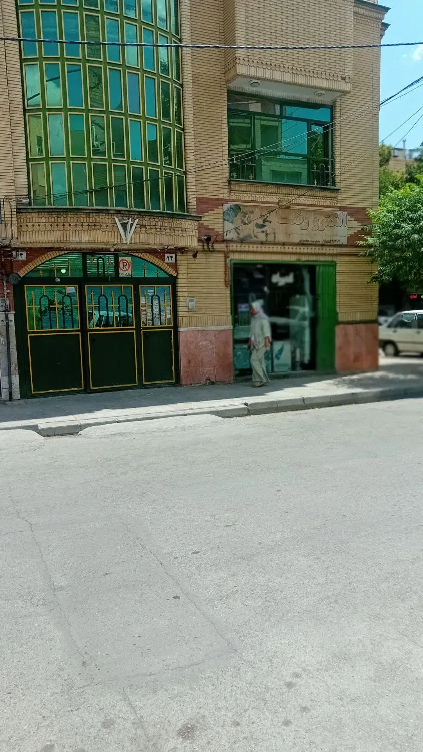 مغازه حاشیه خیبر جنوبی