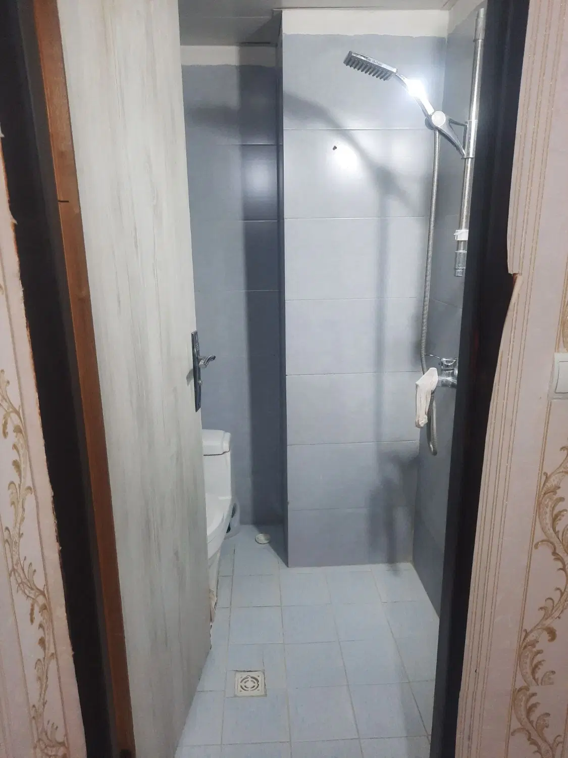 واحد مسکونی تخلیه آماده تحویل