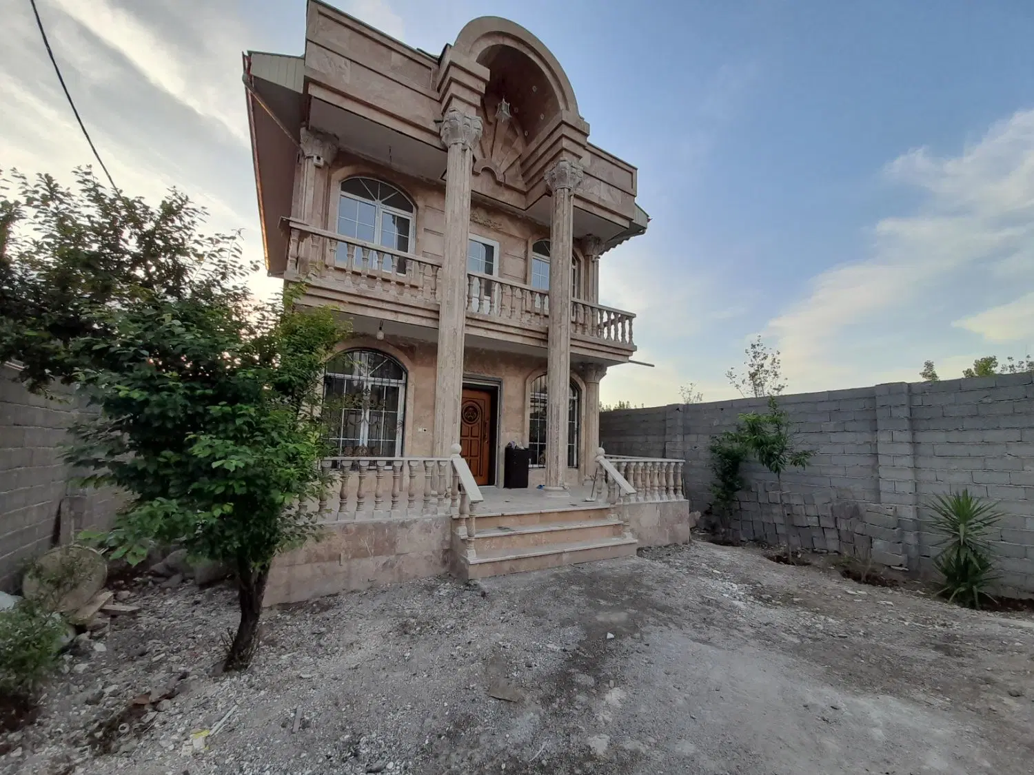 اجاره روزانه ویلا دربست