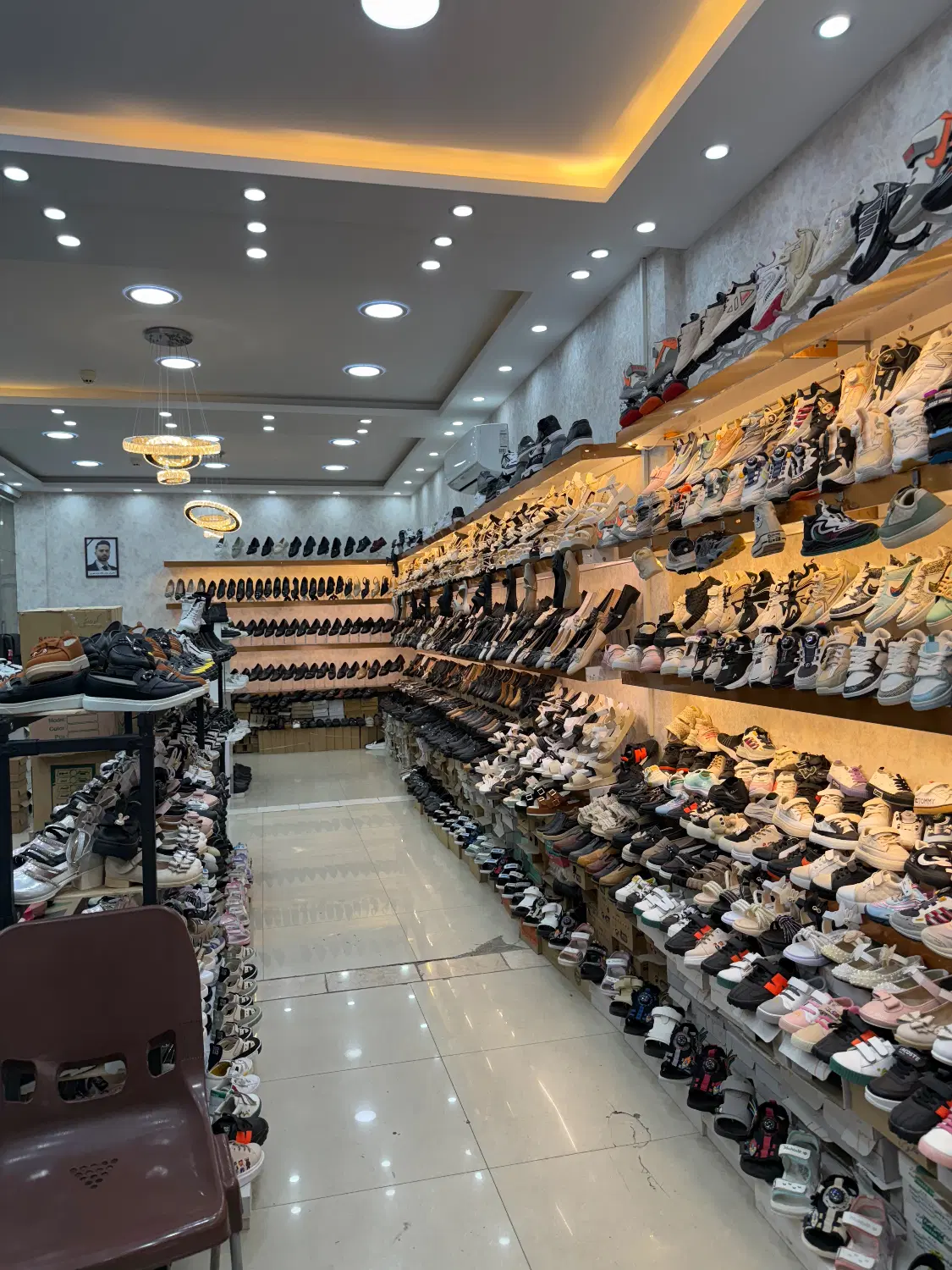 فروش مغازه نزدیک حرم مطهر
