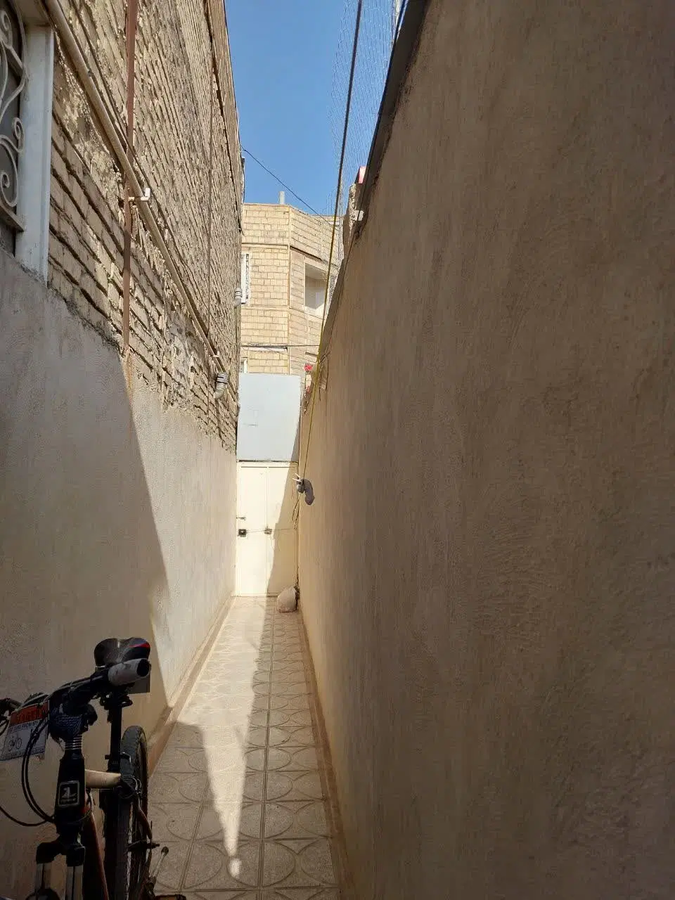 خونه دوطبقه ۶۳ متری همت