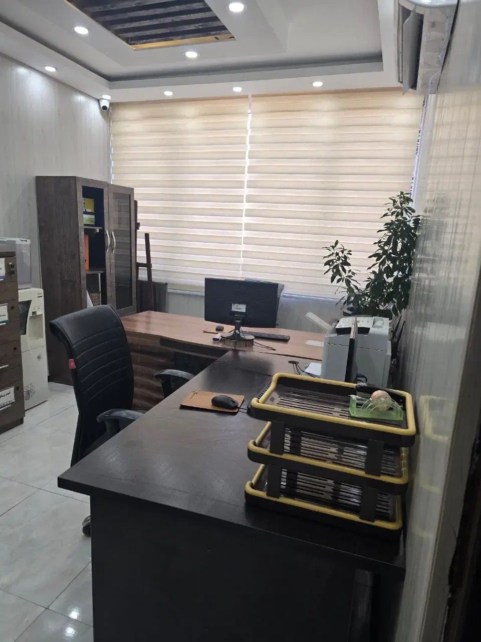 رهن و اجاره ملک اداری