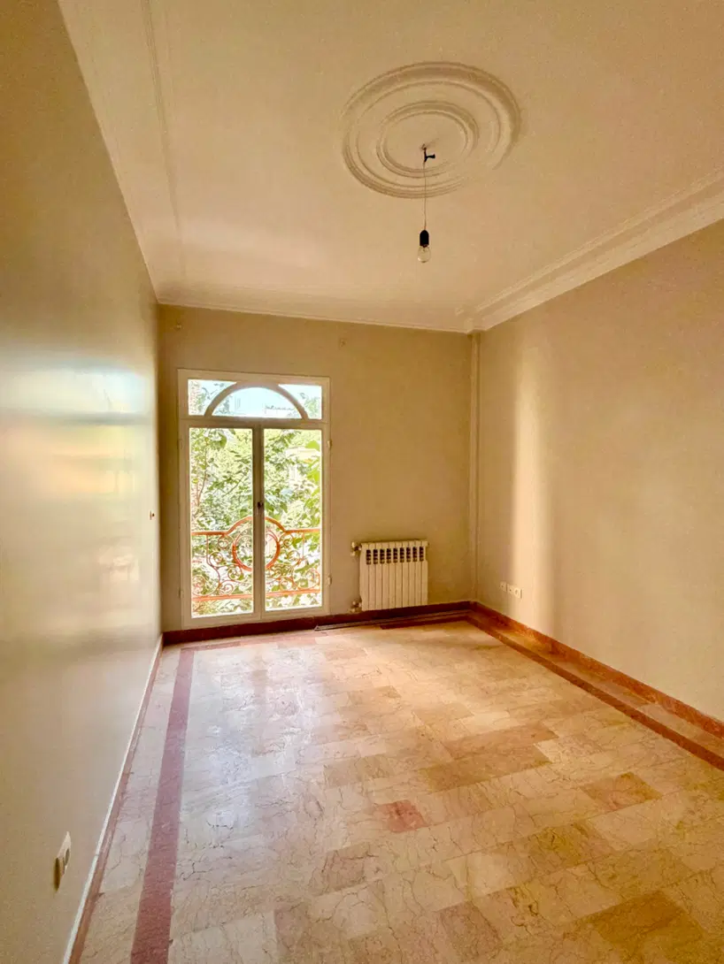 آپارتمان 90 متر دیباجی