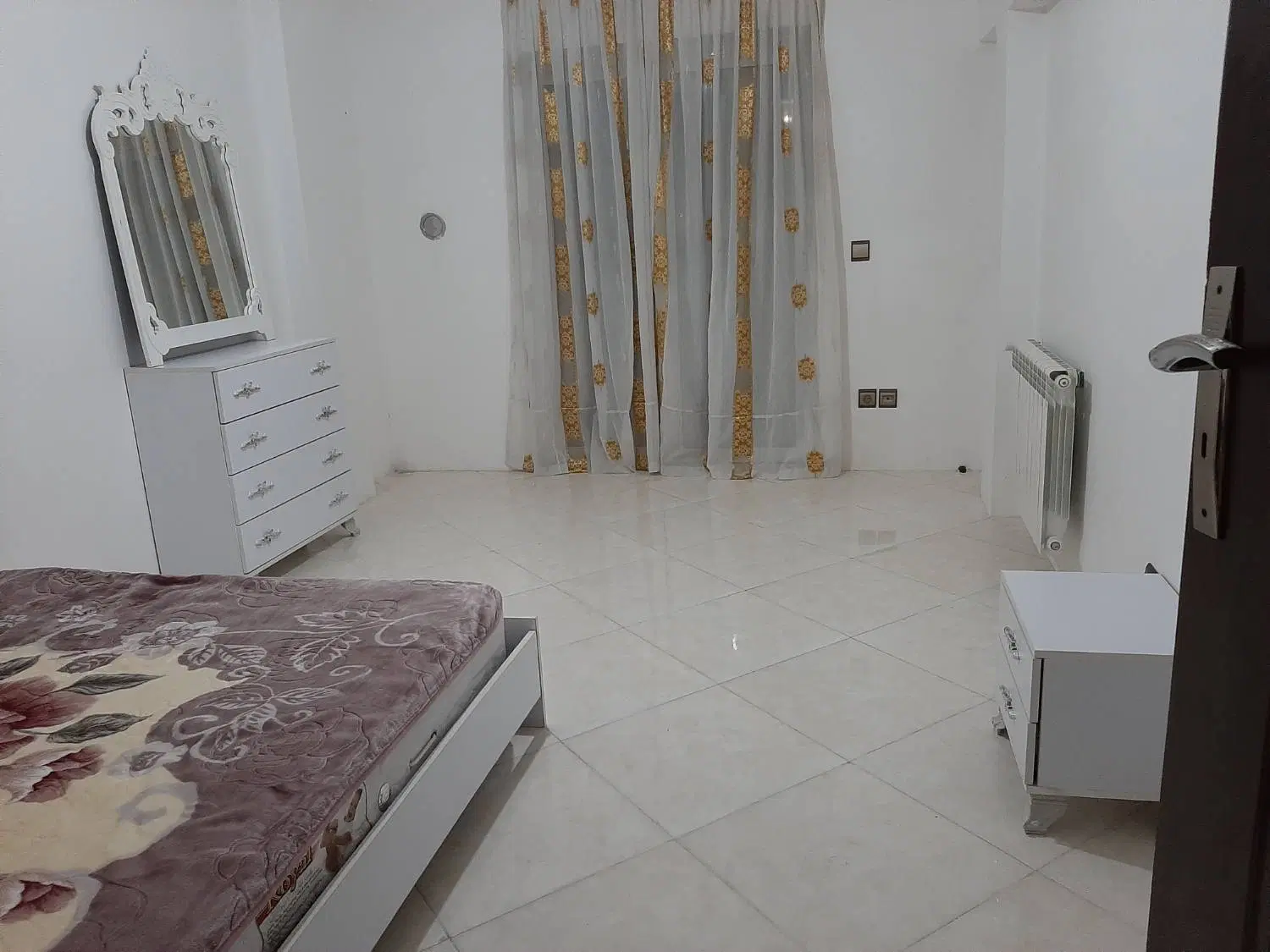 اجاره سالانه وماهانه آپارتمان وسوئیت ویلای۱۳۰ متری