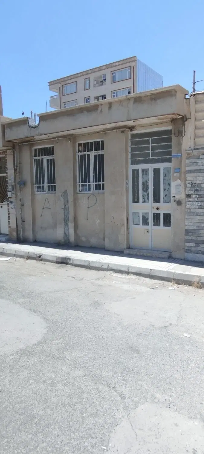 خانه ویلایی مسکن خیابان نسترن جنوبی