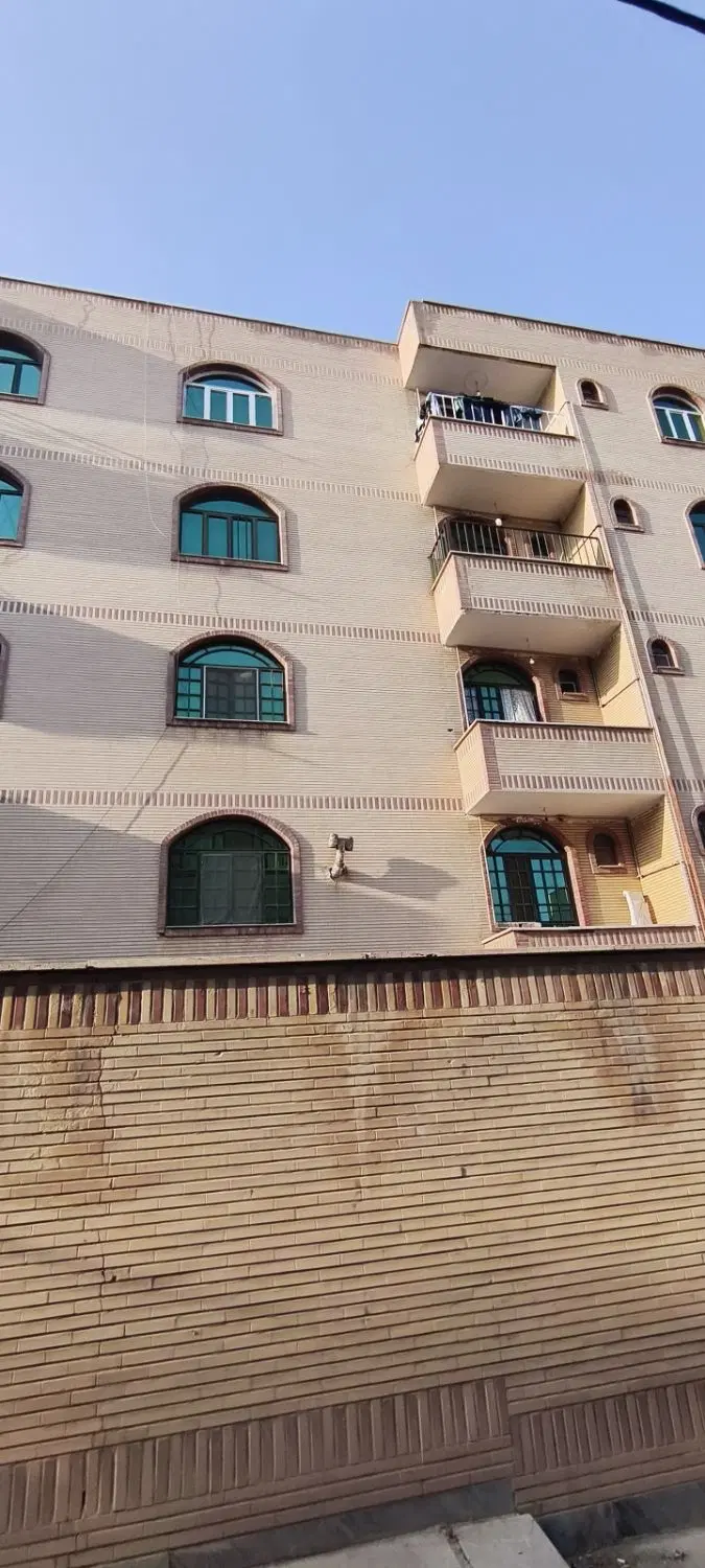 فروش آپارتمان ۱۰۰ متر سندتکبرگ فول فاز ۱ مِهستان