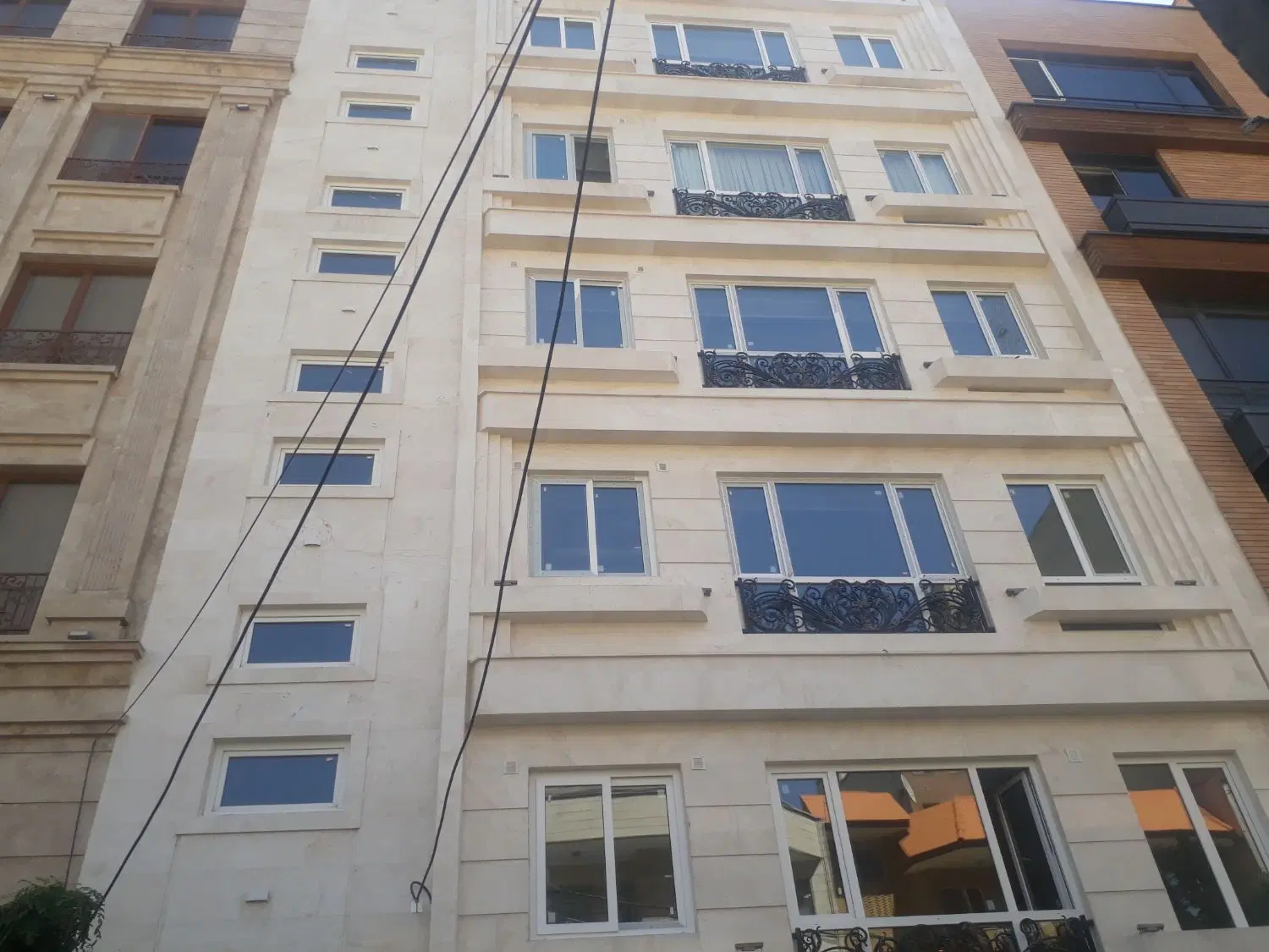 ۱۲۴متر سه خواب تکواحدی