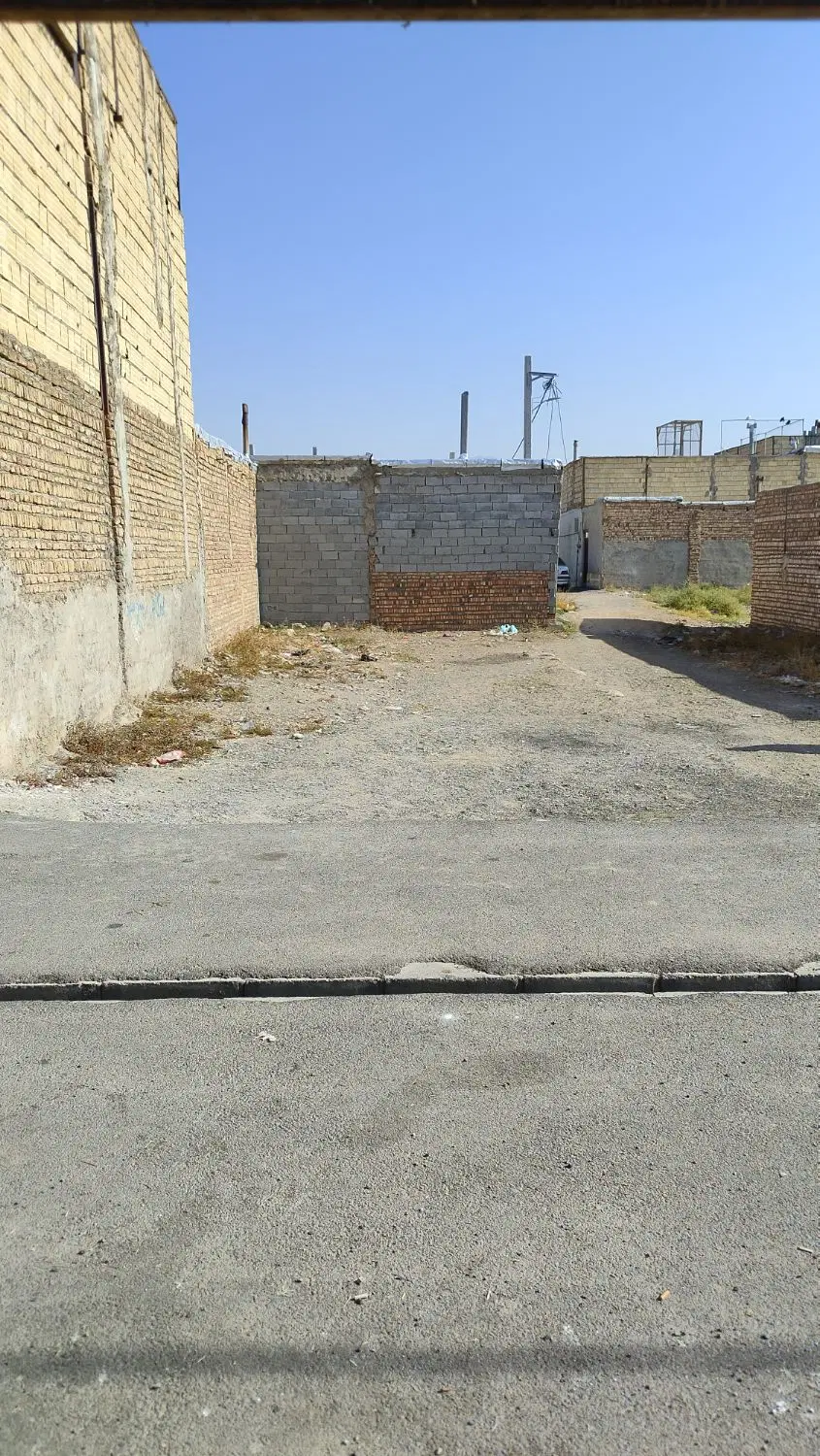 زمین مسکونی 109متری